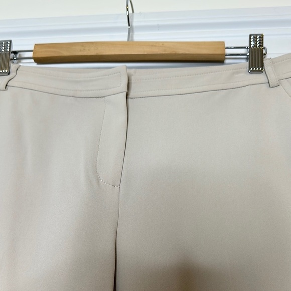 St. John Crepe Elegant Tan Ankle Straight-Leg Pants Sz8 - Picture 4 of 8